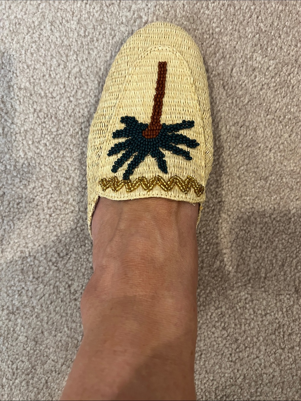 FARM Rio Macaw Beige Woven Slip-On Mules w/Beaded Palm Tree & Parrot, NIB, 10/42 - Picture 14 of 14